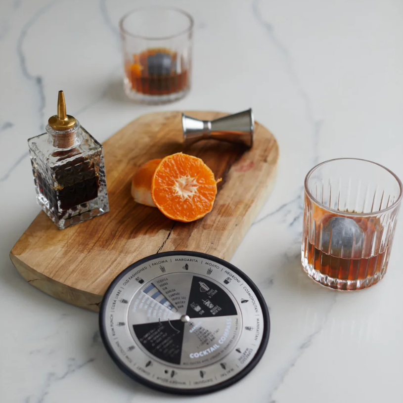 Cocktail Bar Compass