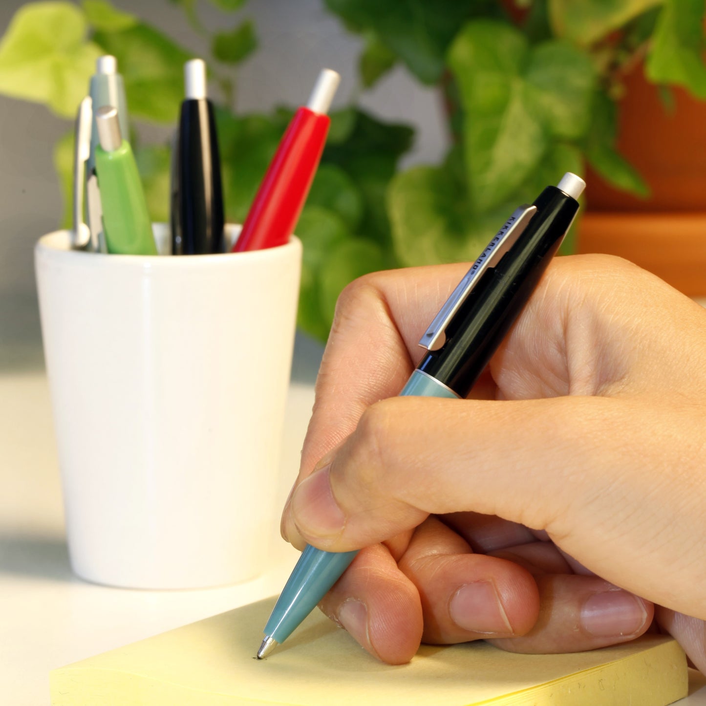 Mini Retro Pens (pack of 5)