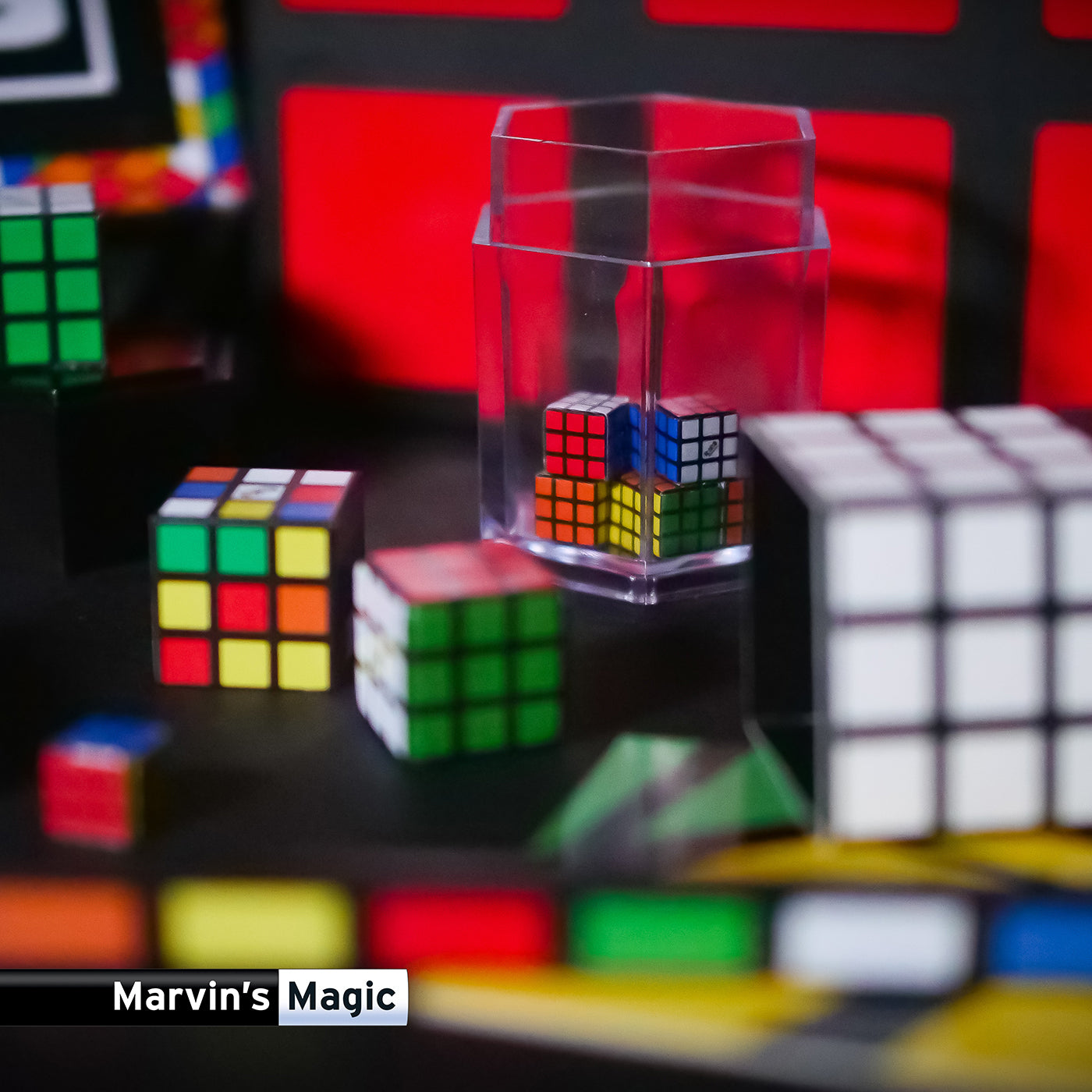 Rubik’s Amazing Box of Magic Tricks